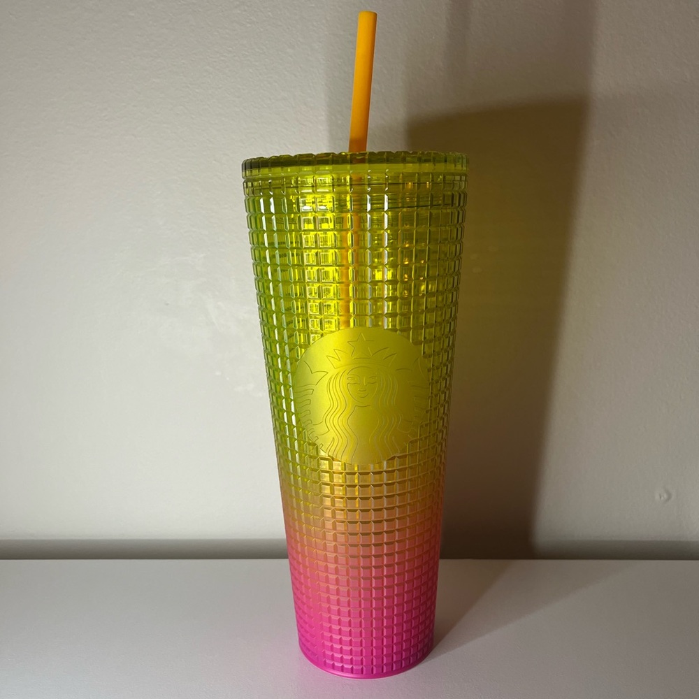 🎄SOLD🎄Starbucks Yellow & Pink Grid Cold Tumblr Cup 24 oz